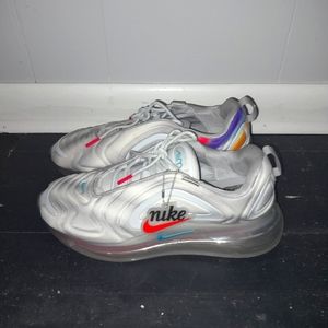 Nike Air Max 720